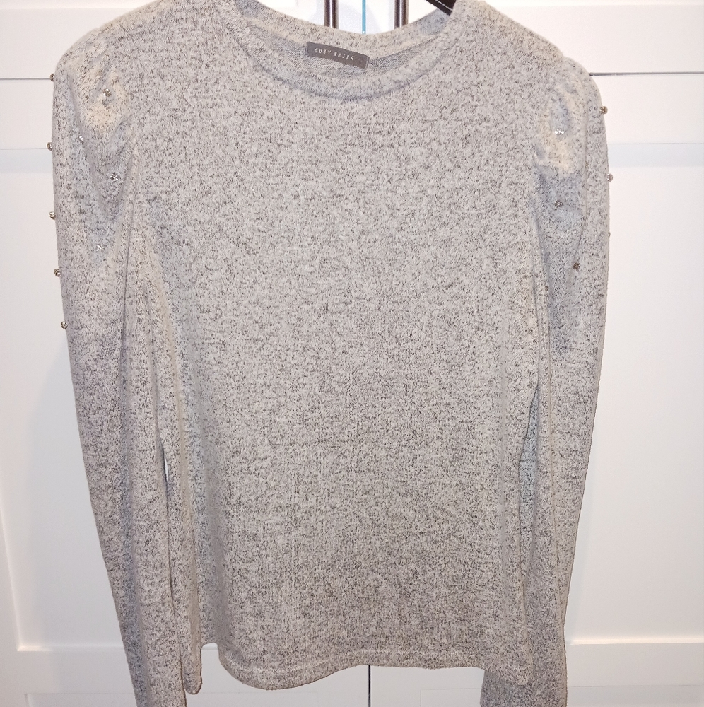 New Rhinestone Puff Sleeve Sweater - Picture 2 of 8